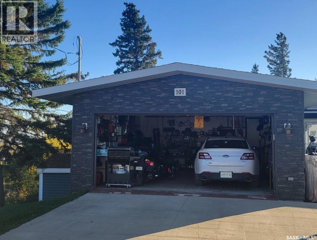101 Fraser AVENUE - 37