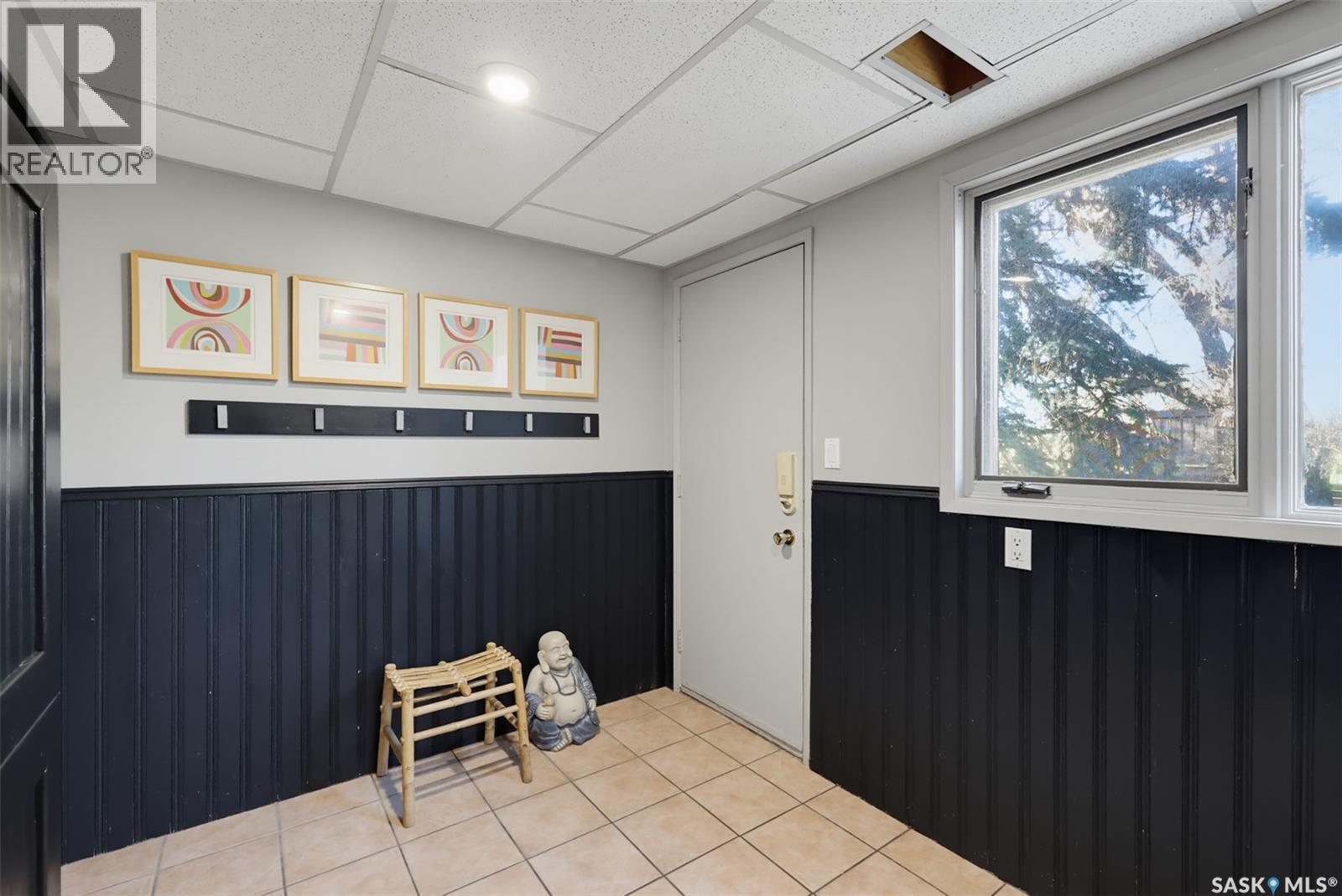 2457 Eastview - 16