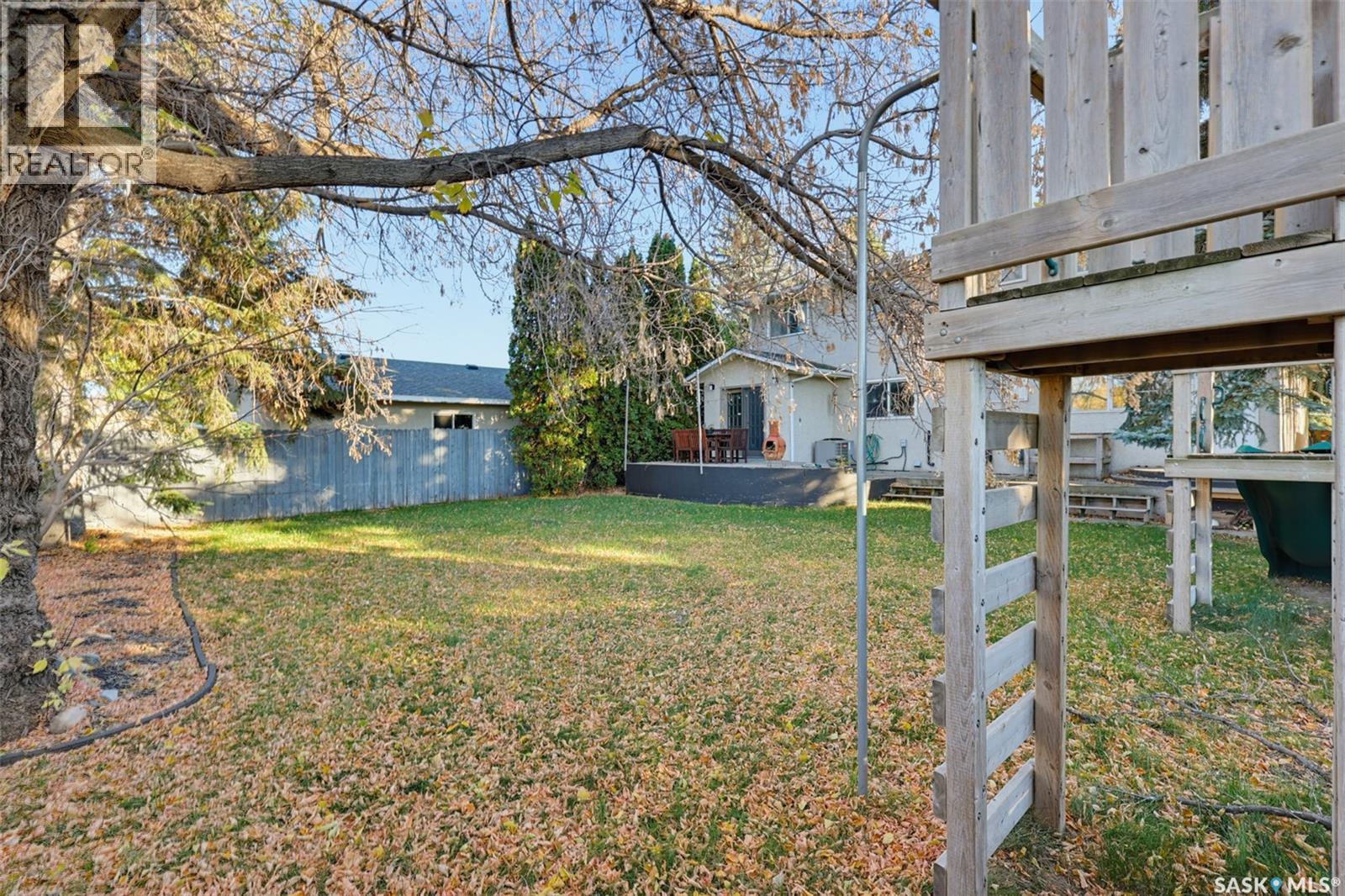 2457 Eastview - 43