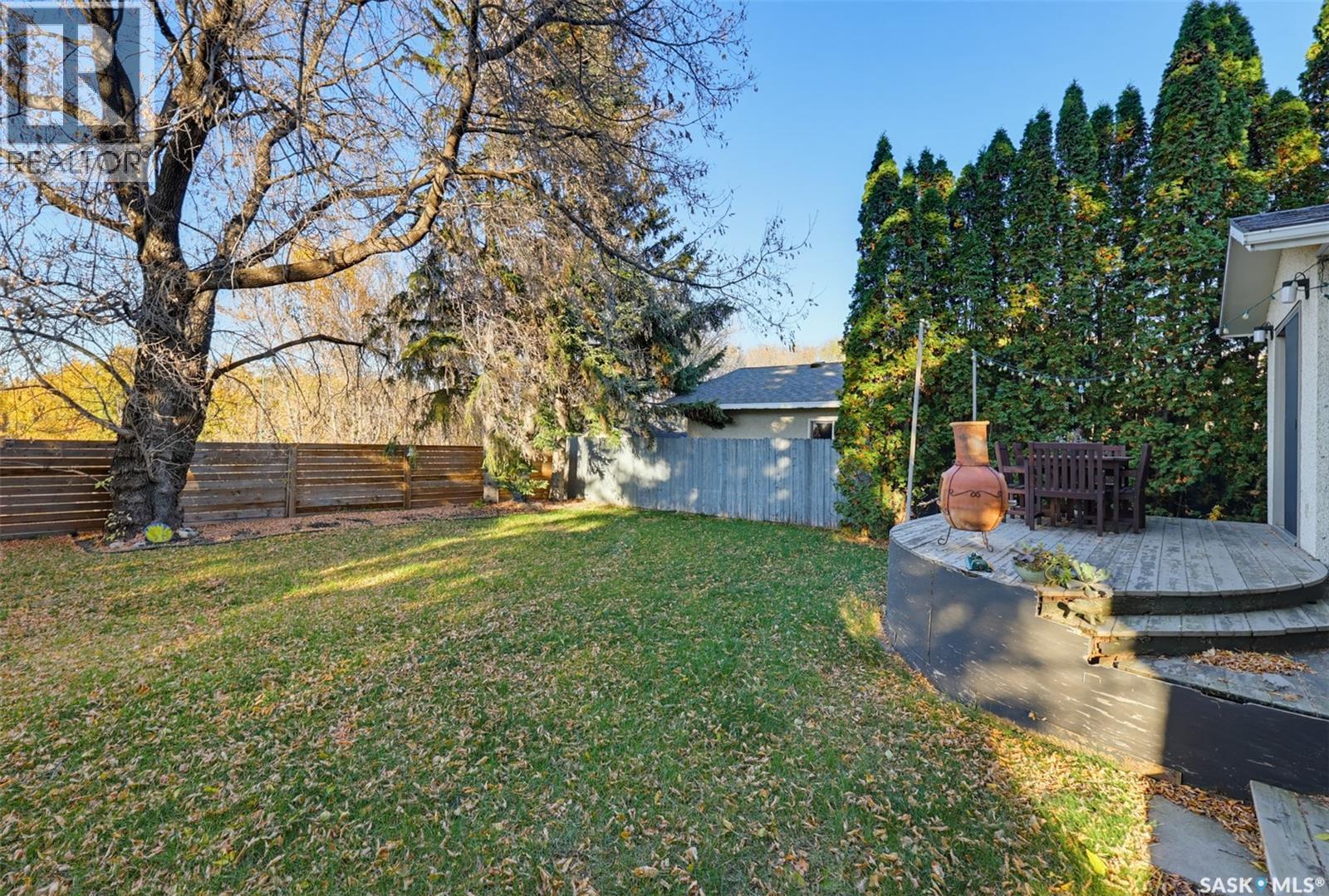 2457 Eastview - 39
