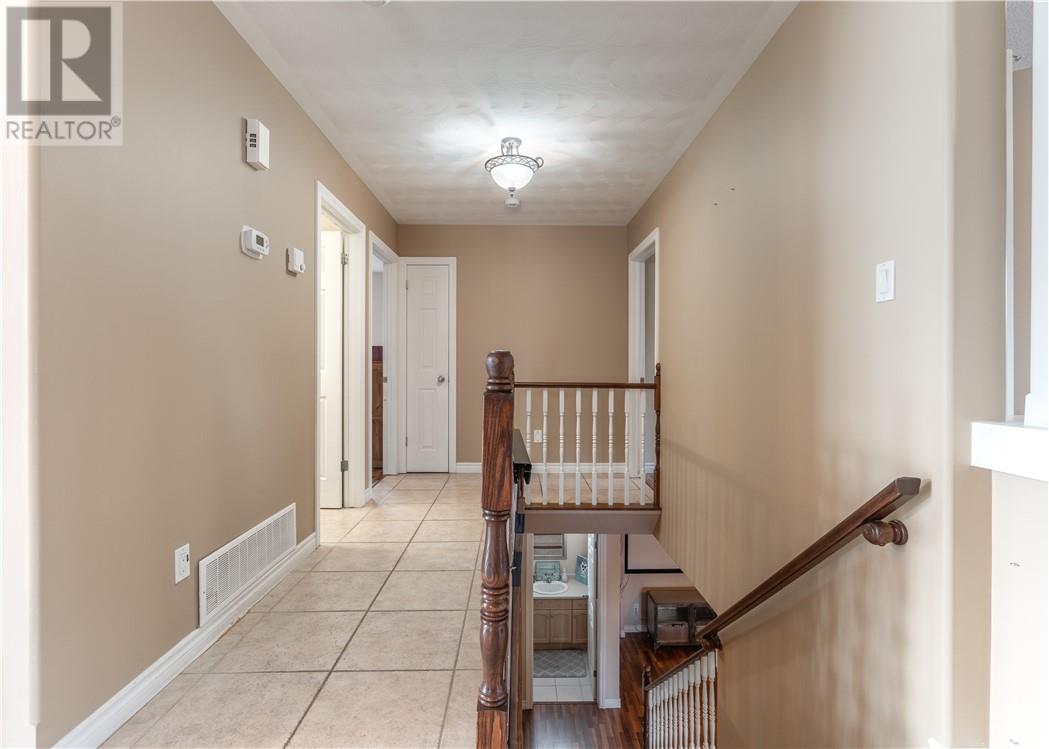 44 Kiandra Court - 25