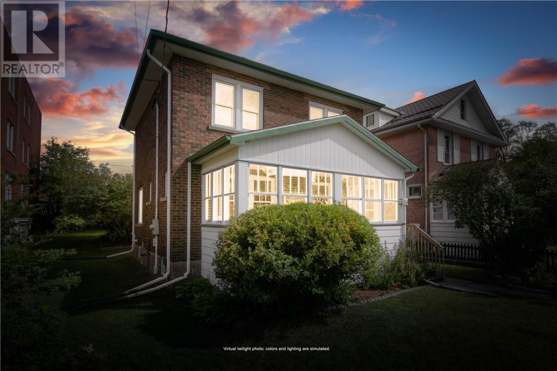 54 Bloor Street - 31