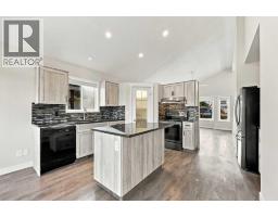 Family room - 307 Sheep River Place, Okotoks, AB T1S1N7 Photo 10