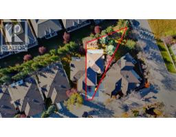 11 Prominence Point Sw, Calgary, AB T3H3E8 Photo 36