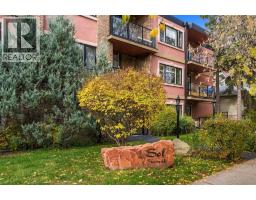 305, 716 3 Avenue NW - photo 1