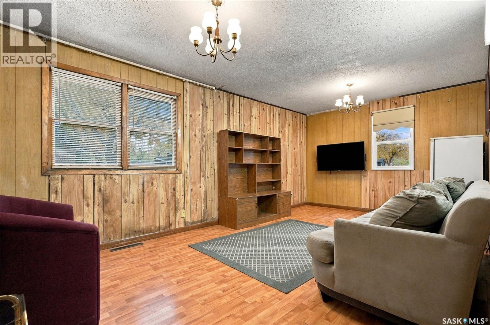 741 H AVENUE S, Saskatoon — photo 13