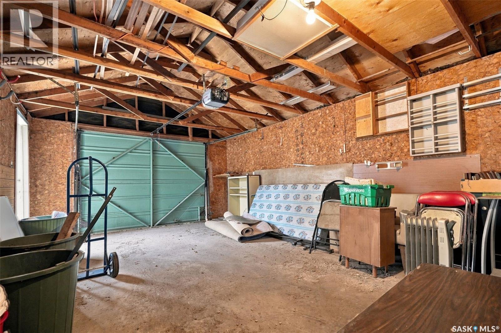 741 H AVENUE S - 36