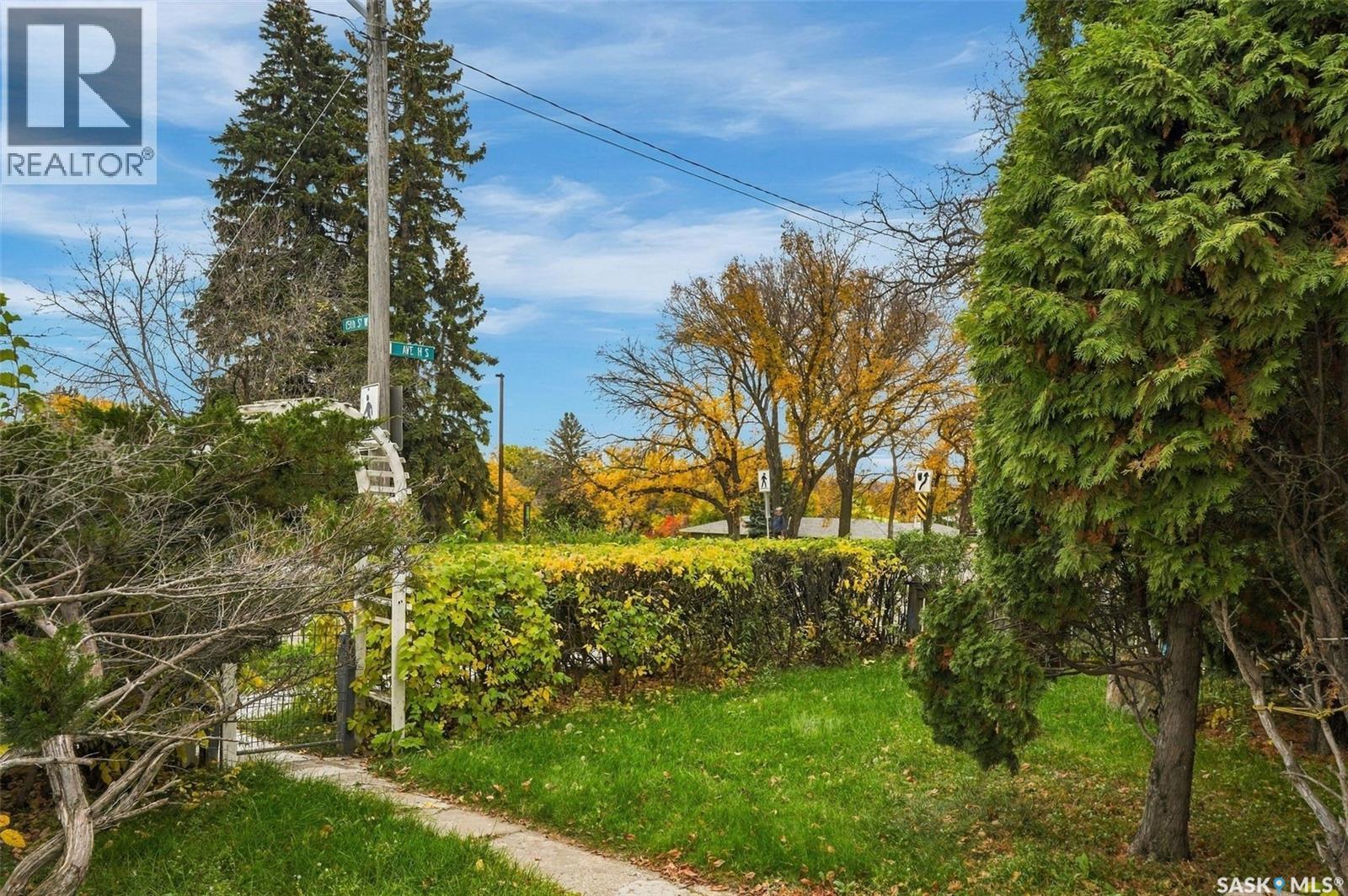 741 H AVENUE S - 43