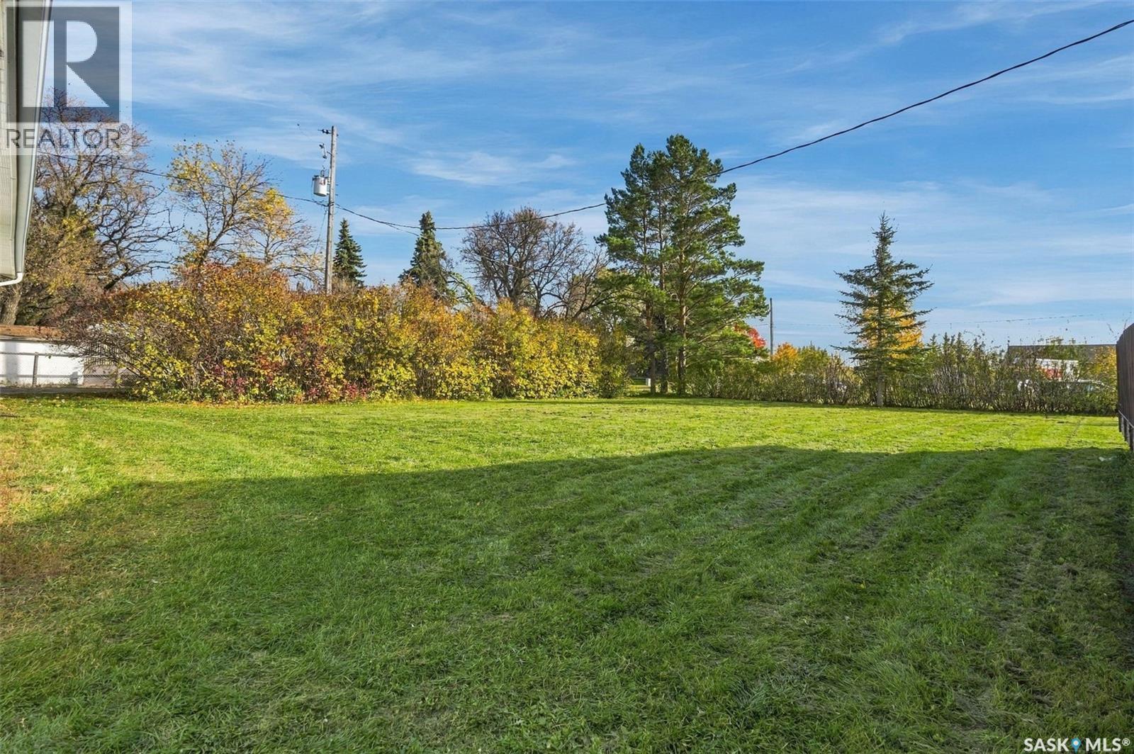 305 3rd AVENUE - 37