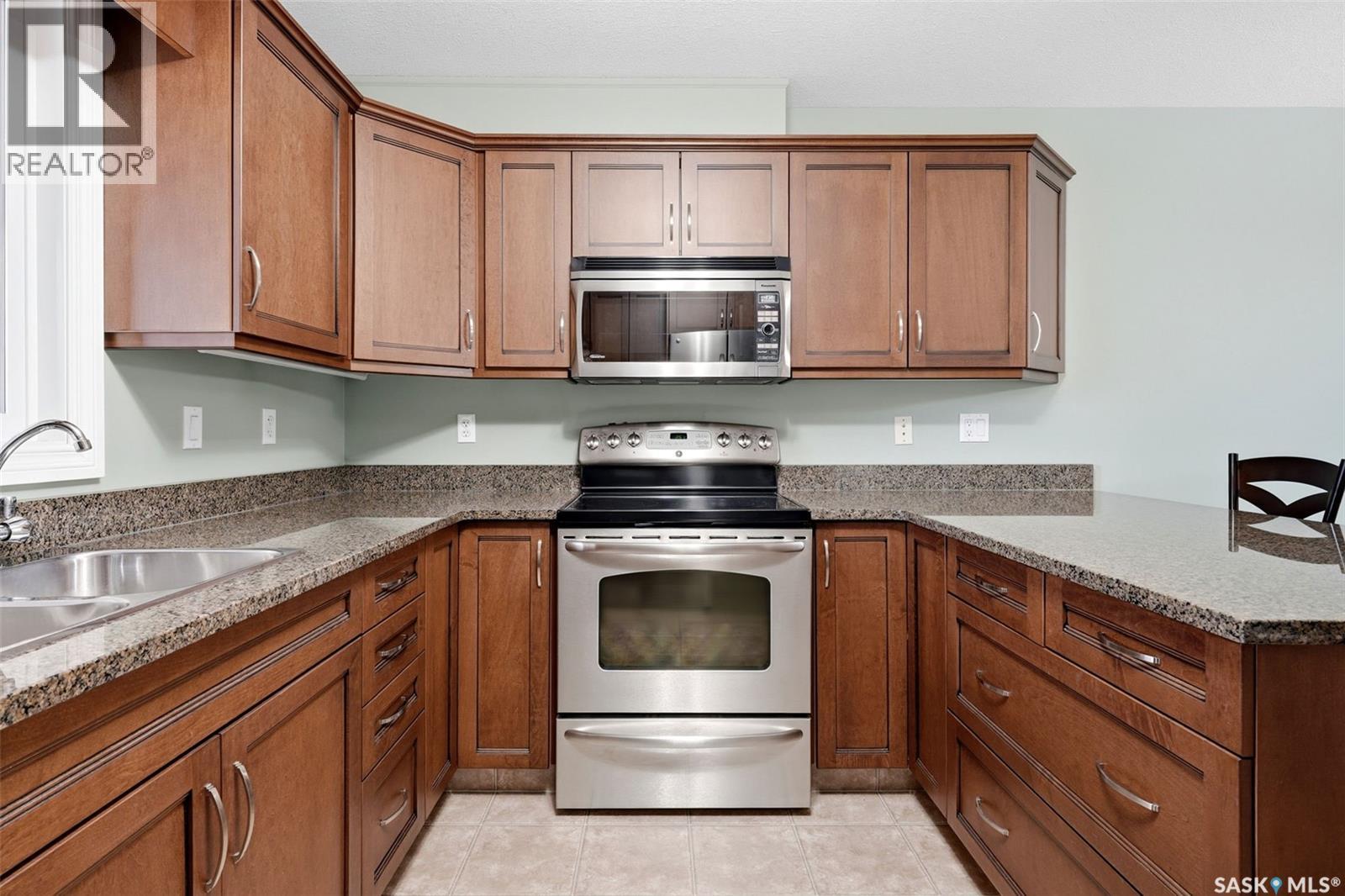 #208 3850 Haughton ROAD E - 12