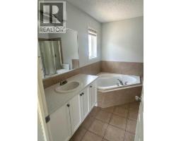 53 Royal Birch Way Nw, Calgary, AB T3G5X8 Photo 23