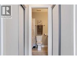 75 Cedarwood Lane Sw, Calgary, AB T2W6J3 Photo 24