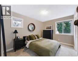 75 Cedarwood Lane Sw, Calgary, AB T2W6J3 Photo 19