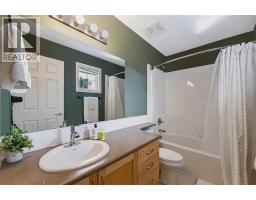 75 Cedarwood Lane Sw, Calgary, AB T2W6J3 Photo 20