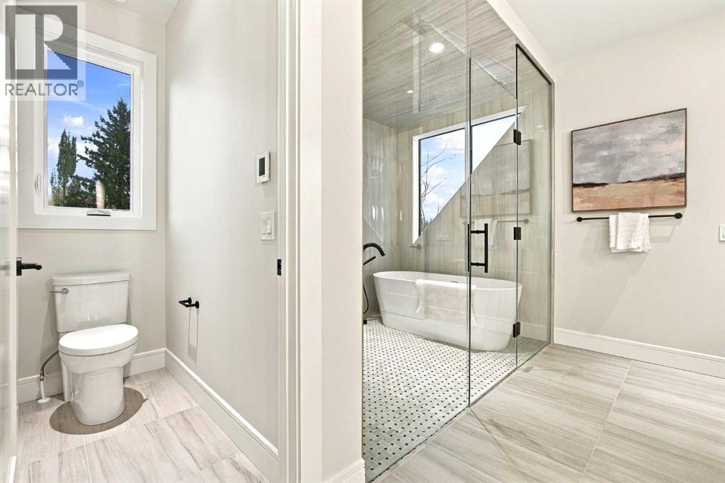 2920 Toronto Crescent NW - photo 25