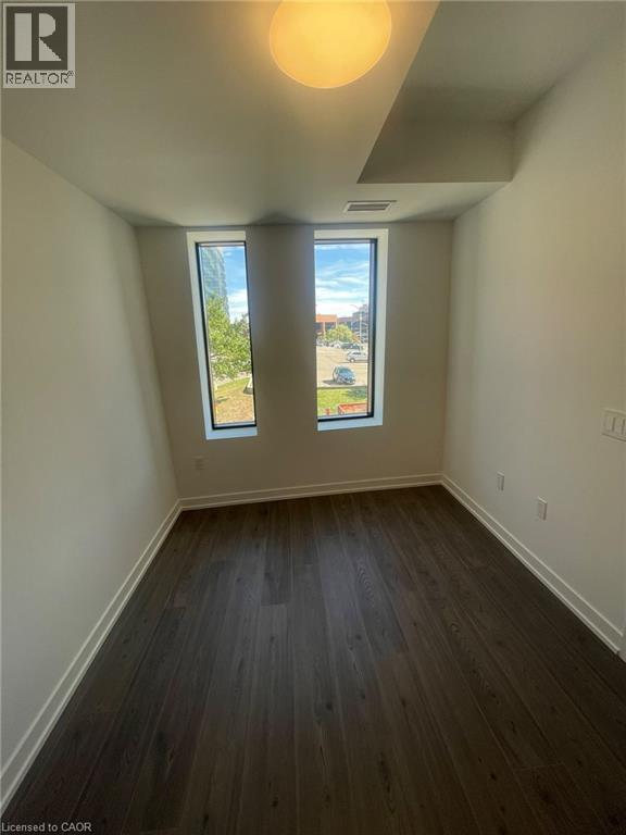 30 Francis Street South — photo 4