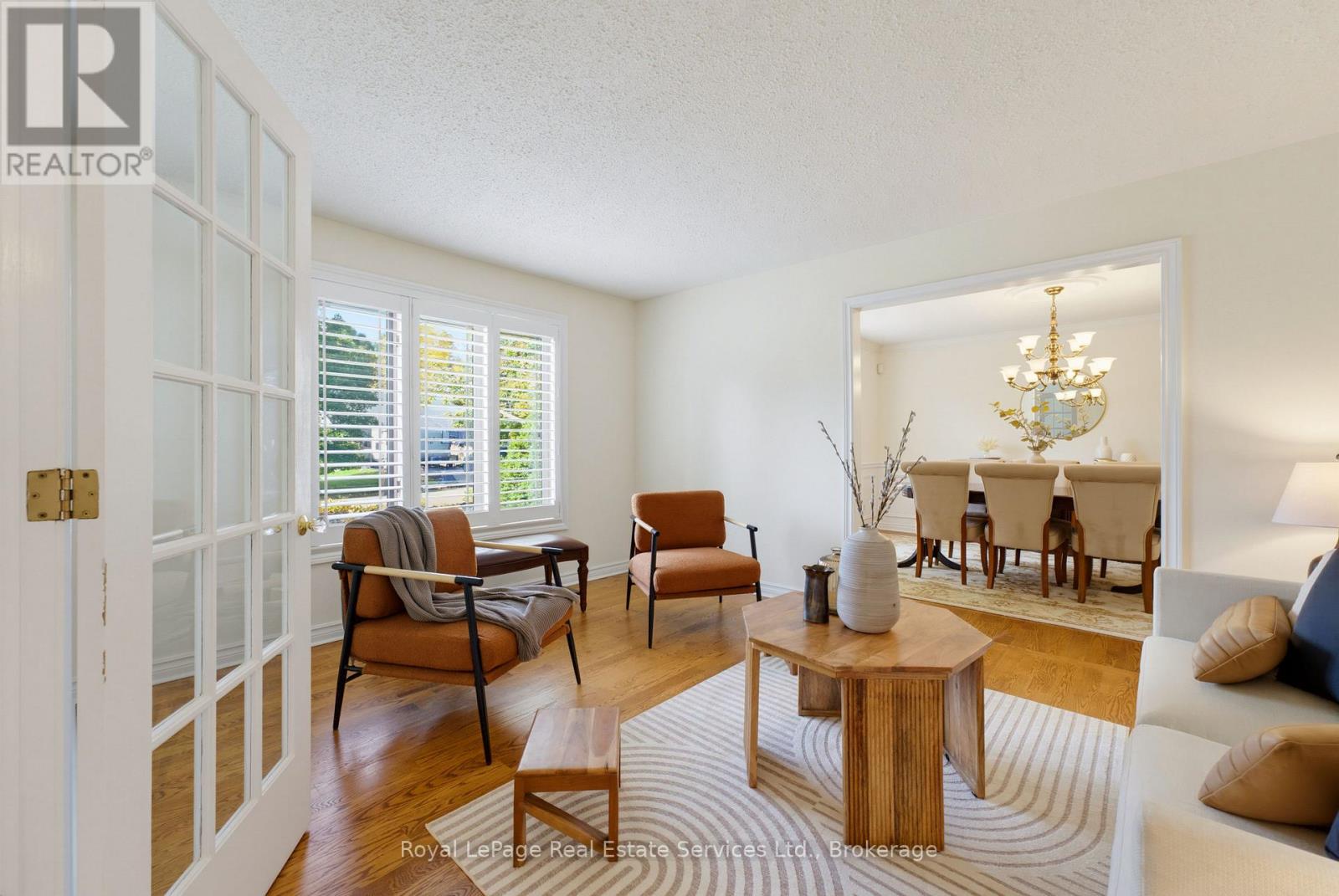 16 Vanstraalen Street — photo 7