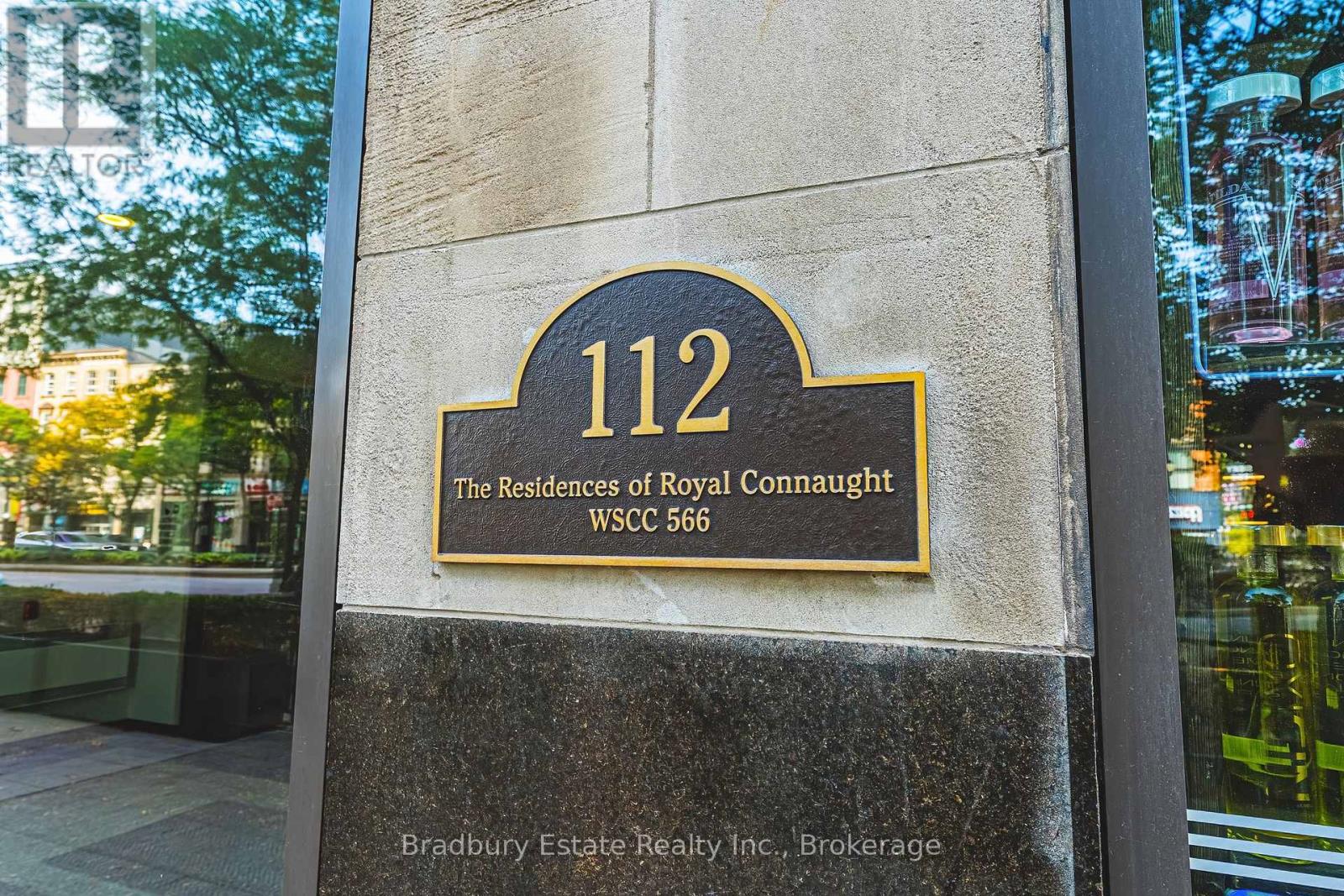 112 King Street East