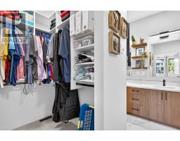 1201, 15 Coopersfield Link SW - photo 18