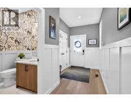 1201, 15 Coopersfield Link SW - photo 5