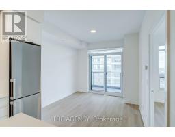 1108 - 30 Upper Mall Way, Vaughan, ON L4J0L7 Photo 10