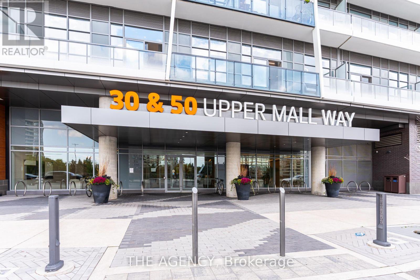 30 Upper Mall Way — photo 23