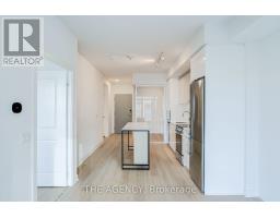 Foyer - 1108 - 30 Upper Mall Way, Vaughan, ON L4J0L7 Photo 6