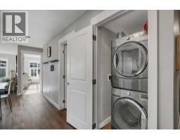 1410, 11 Mahogany Row SE - photo 24