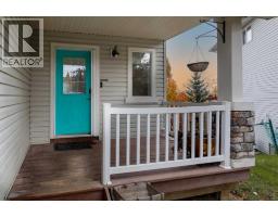 151 Bow Ridge Crescent - photo 3