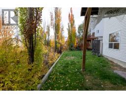 151 Bow Ridge Crescent - photo 35