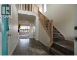 151 Bow Ridge Crescent - photo 4