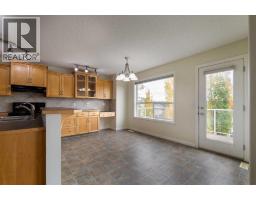 151 Bow Ridge Crescent - photo 7