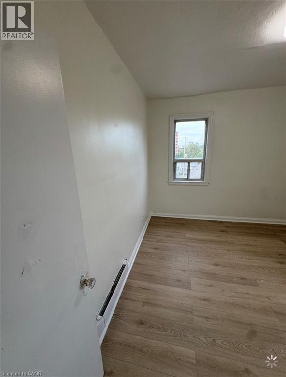 51 King Street East — photo 22