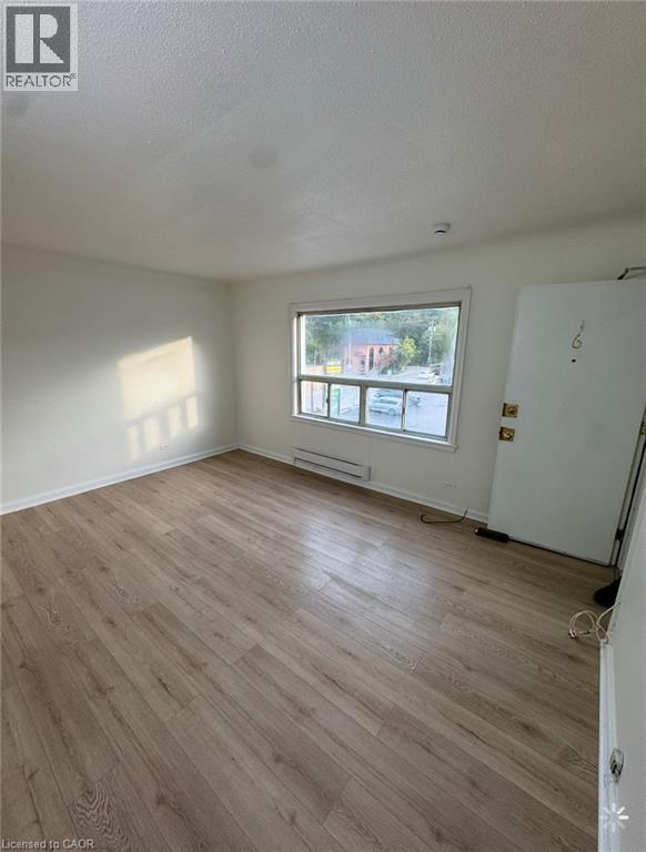 51 King Street East — photo 4