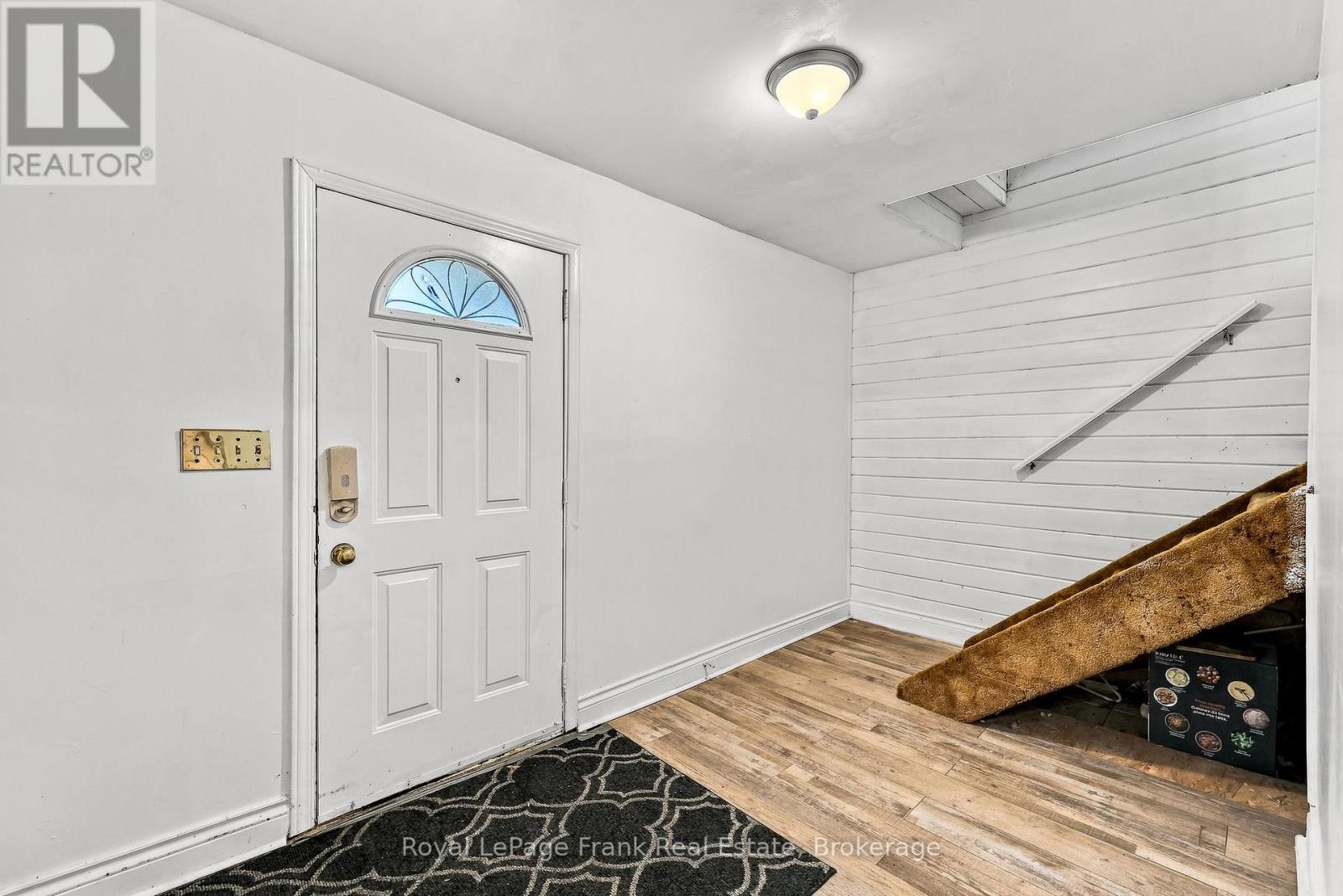 120 ALDRED DRIVE - 8