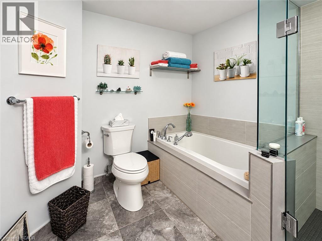 1276 Maple Crossing Boulevard — photo 20