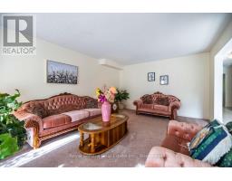 Primary Bedroom - 516 Palmtree Crescent, Oshawa, ON L1K2H2 Photo 8