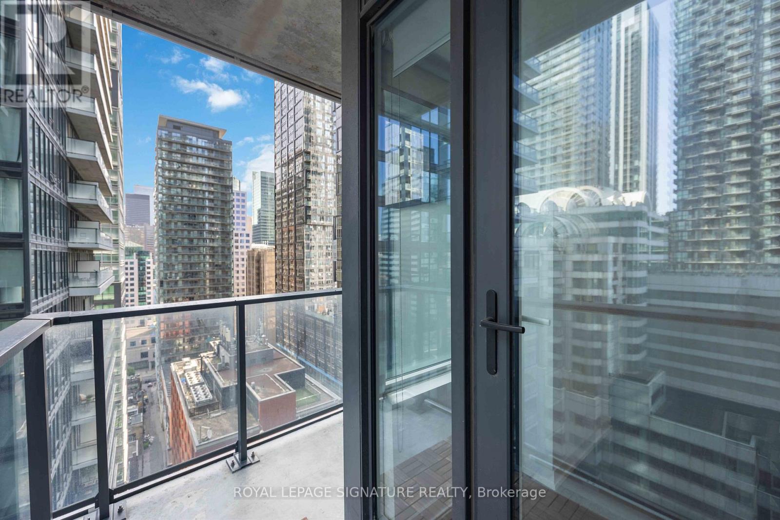115 Blue Jays Way — photo 20