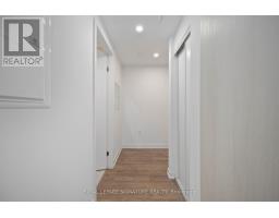 2212 - 115 Blue Jays Way, Toronto, ON M5V0N4 Photo 6