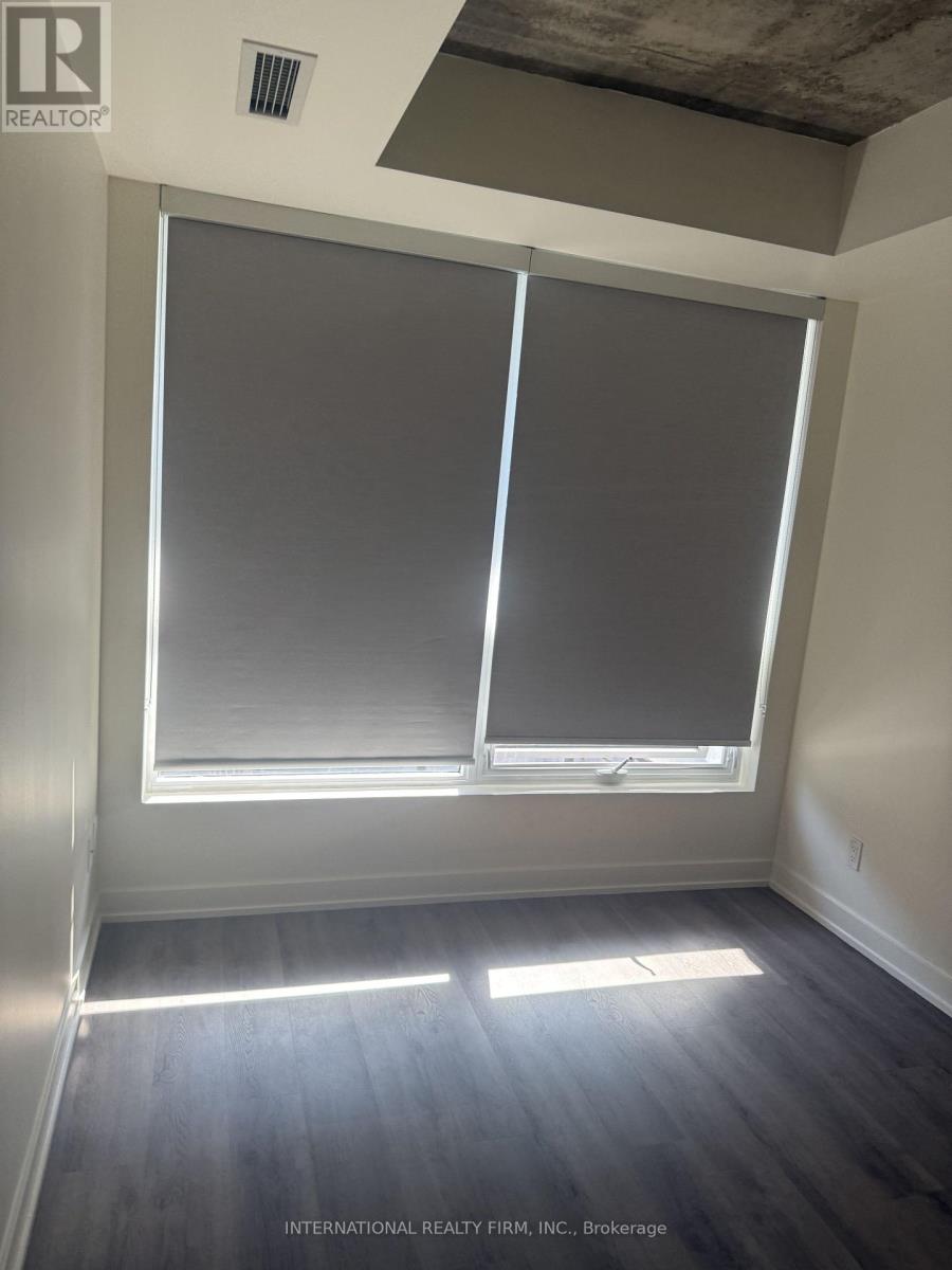 1030 King Street West — photo 13