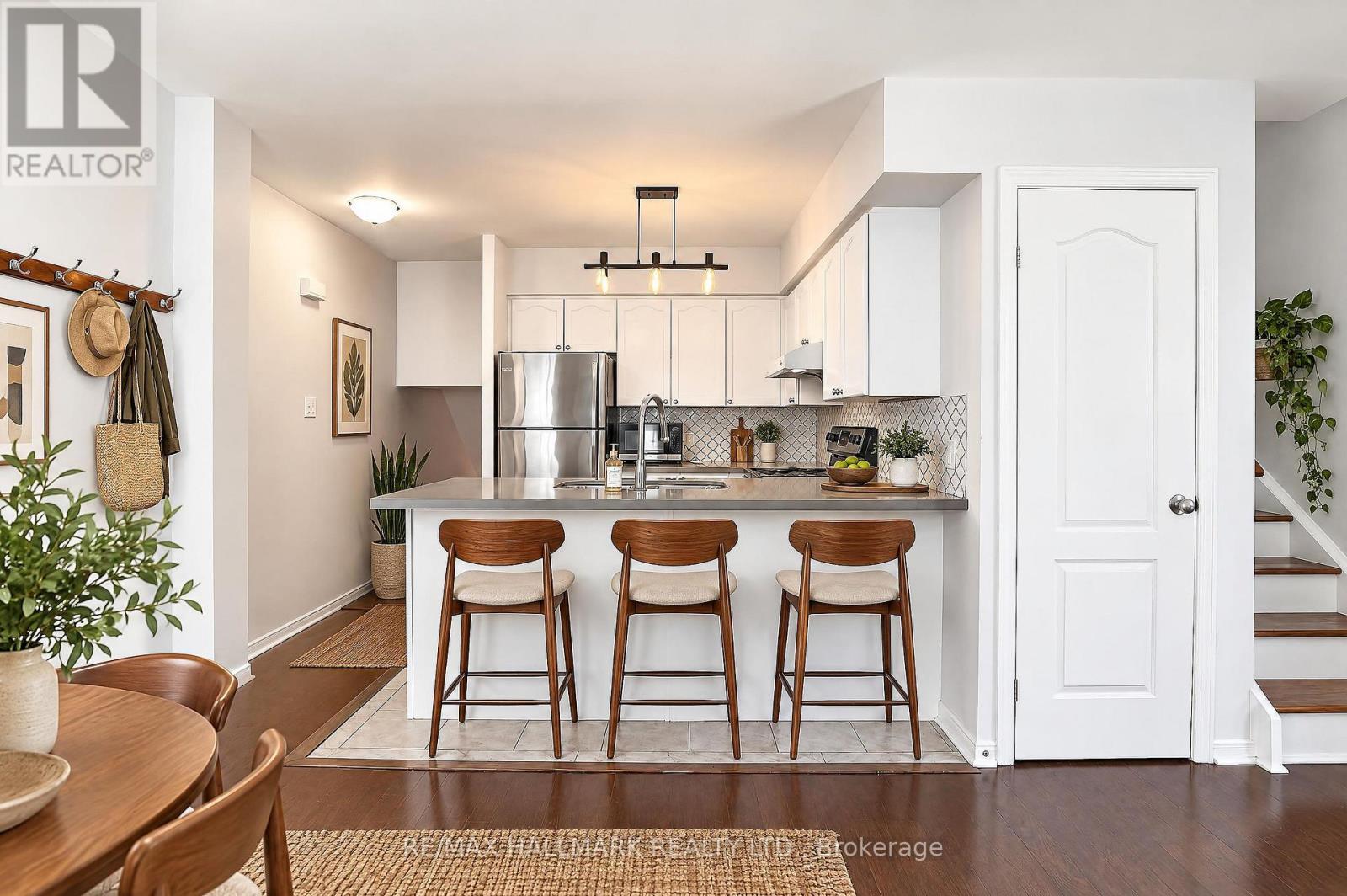 12 Sudbury Street — photo 13