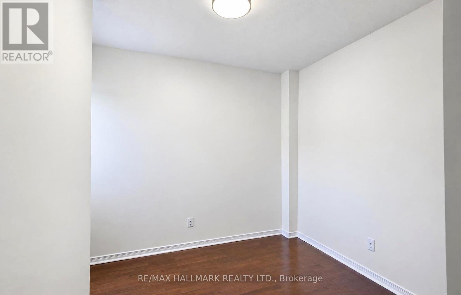 12 Sudbury Street — photo 28
