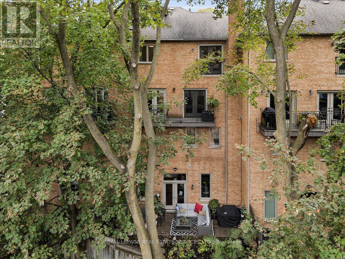 3525 Yonge Street — photo 40