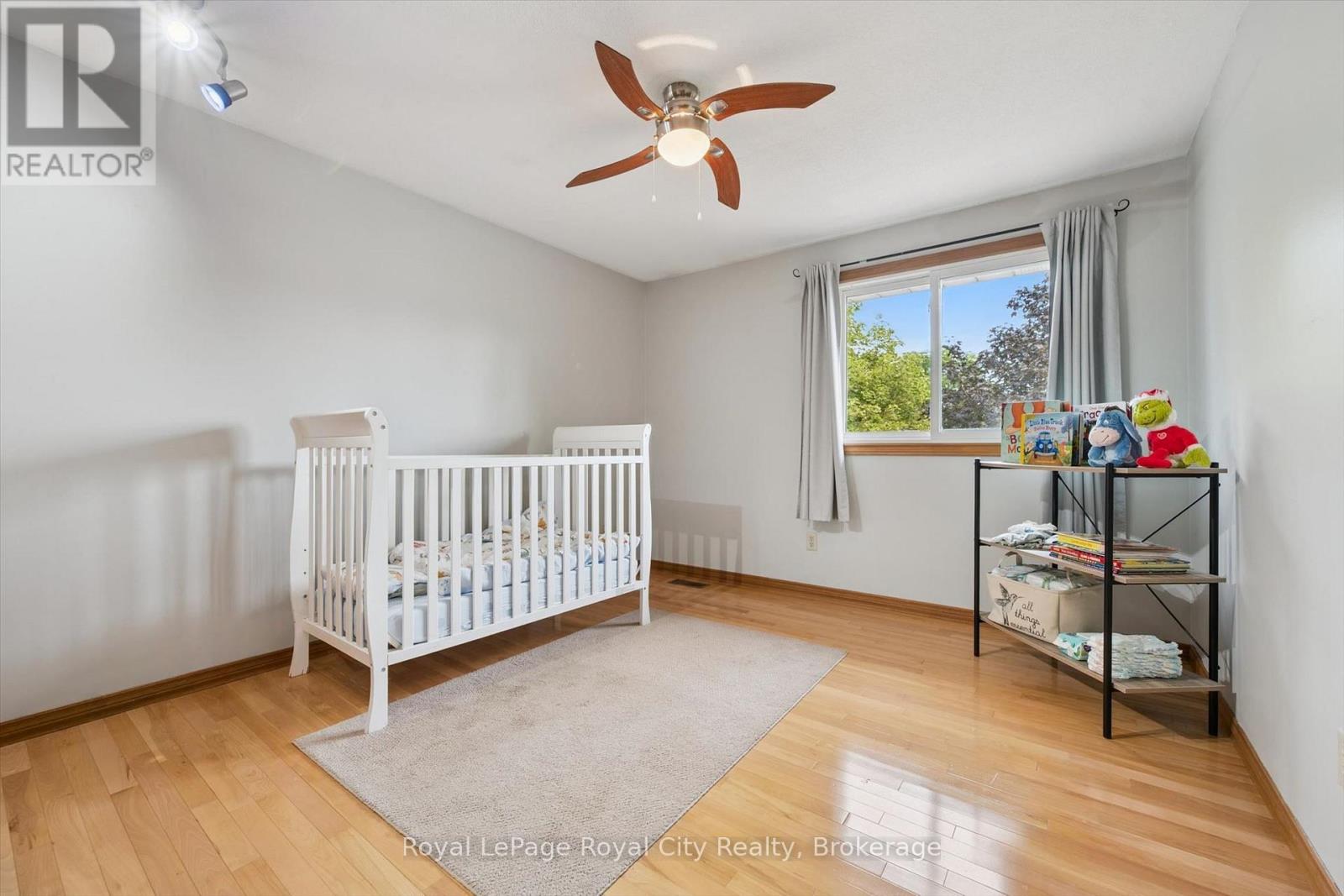 24 Greenwich Drive — photo 21