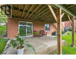 24 Greenwich Drive, Guelph, ON N1H8B8 Photo 31