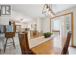 Living room - 24 Greenwich Drive, Guelph, ON N1H8B8 Photo 9