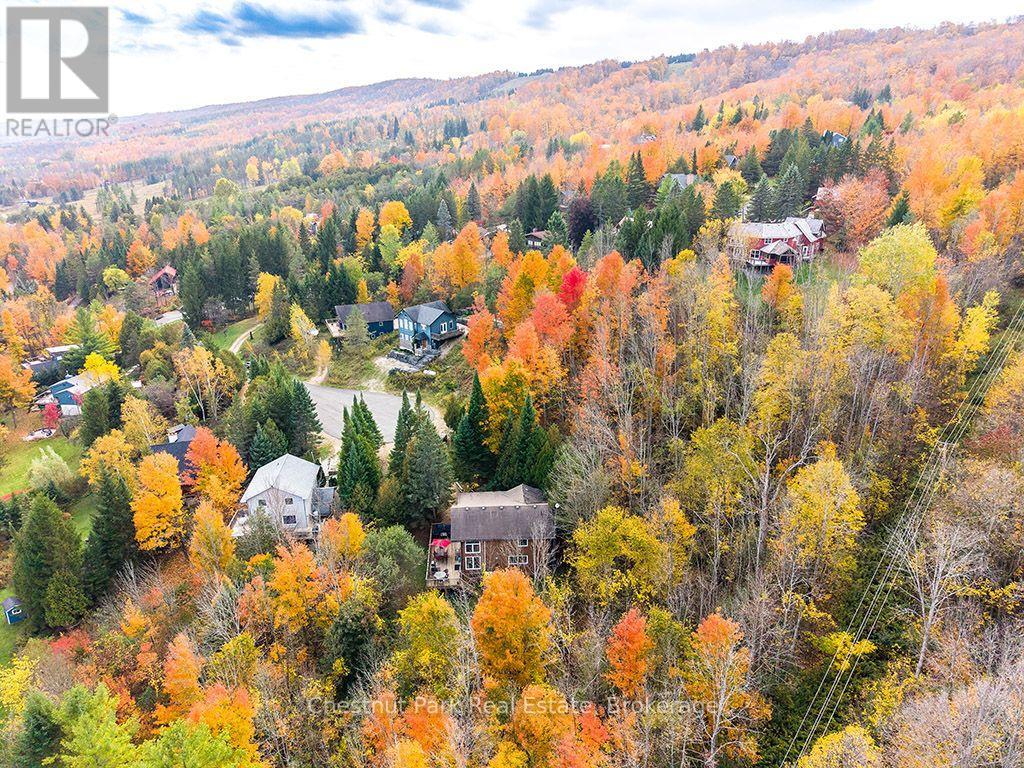 125 KIMBERLEY COURT - 3