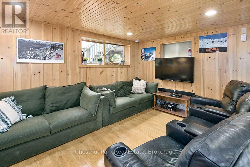 125 Kimberley Court — photo 43