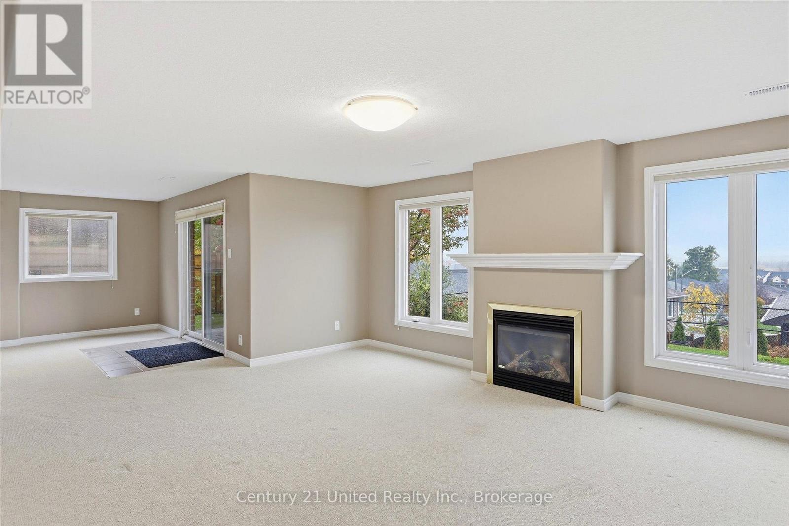 1688 GLENFOREST BOULEVARD - 38