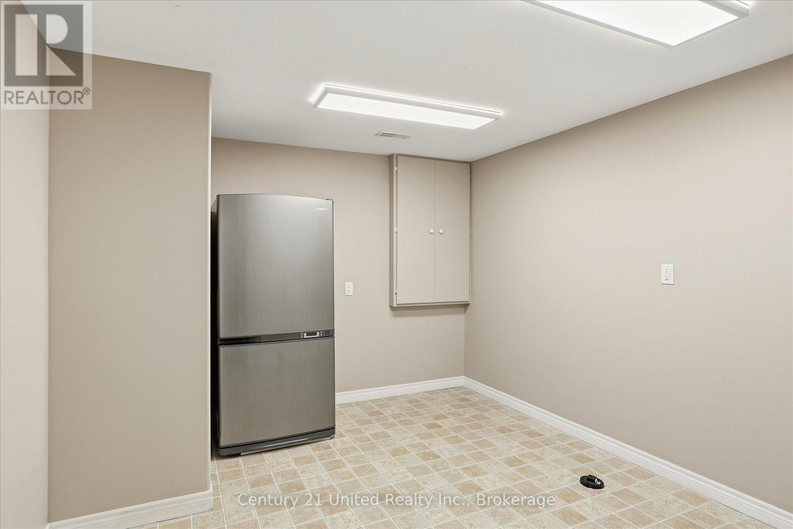 1688 GLENFOREST BOULEVARD - 42